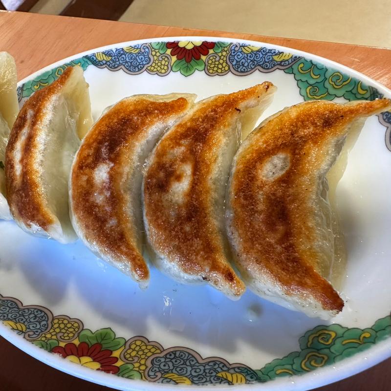 餃子(ラーメンあやど )