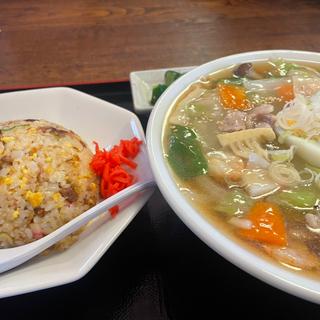 カントン麺半チャーハン(食堂 金楽)