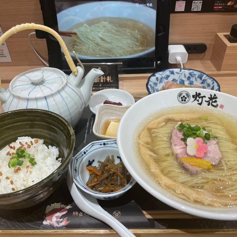 鯛塩らぁ麺と胡麻鯛茶漬け御膳(鯛塩そば 灯花 イオンモール大高店)
