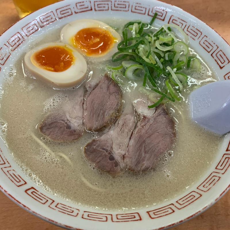 煮たまごらーめん(長浜ナンバーワン 祇園店)