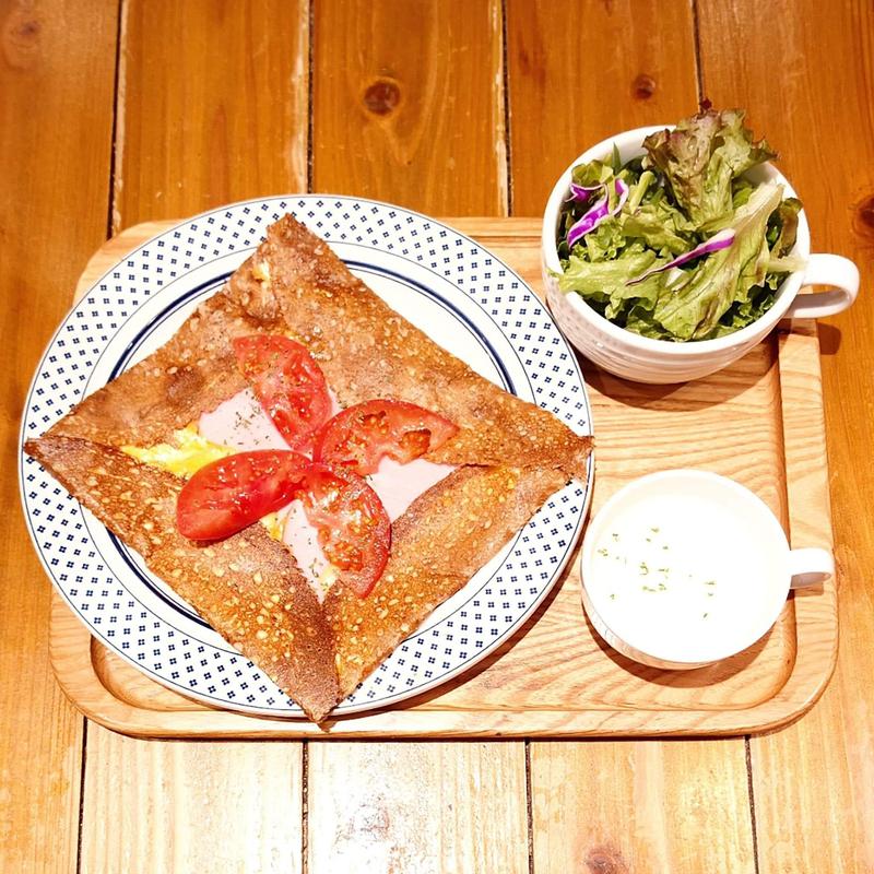 コンプレ(ガレット)(クレープリーアルション　ティーテーブルカフェ)