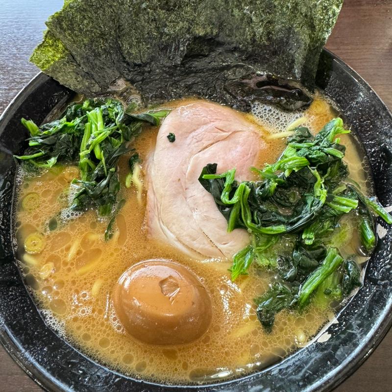 ラーメン中(青菜 味玉 のり増し)(杉田家 千葉祐光店)