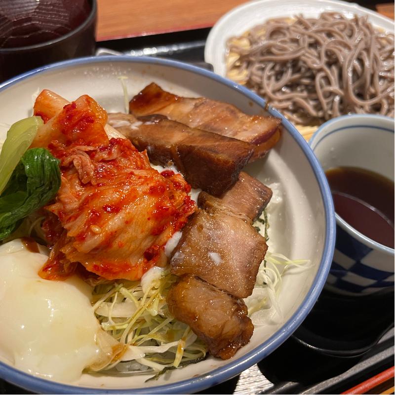 チャーシュー丼と小蕎麦セット(浅草割烹天とよ神保町店)