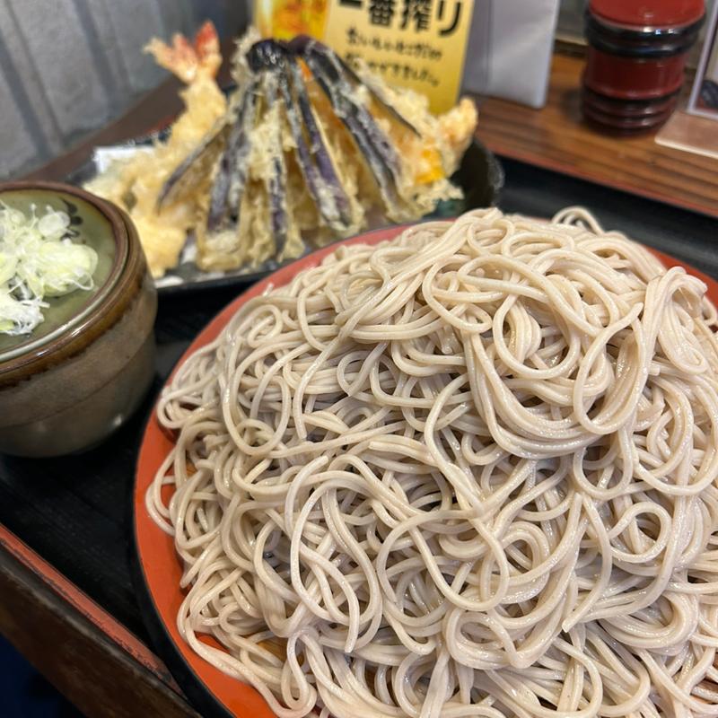 てんもり＋大盛り(そば処味奈登庵・武蔵小杉店)