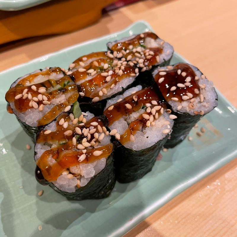 穴キュウ巻き(江戸前びっくり寿司 四谷1号店)