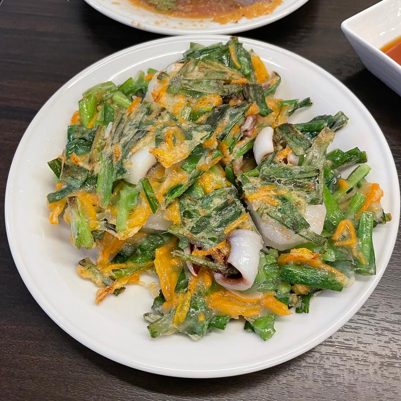 海鮮チヂミ(呑めるカレーハウス インディー内本町店(昼)／居酒屋バレル(夜))