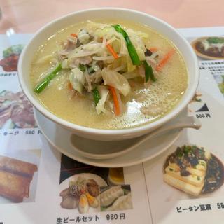 肉入り野菜タンメン(上海菜館)