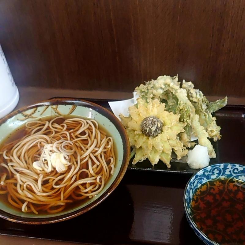 春の山菜天そば(そば切り うちば)