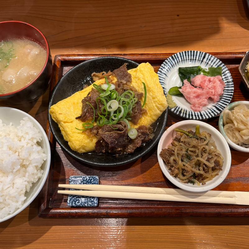 肉だし巻き定食(わびすけ難波本店)