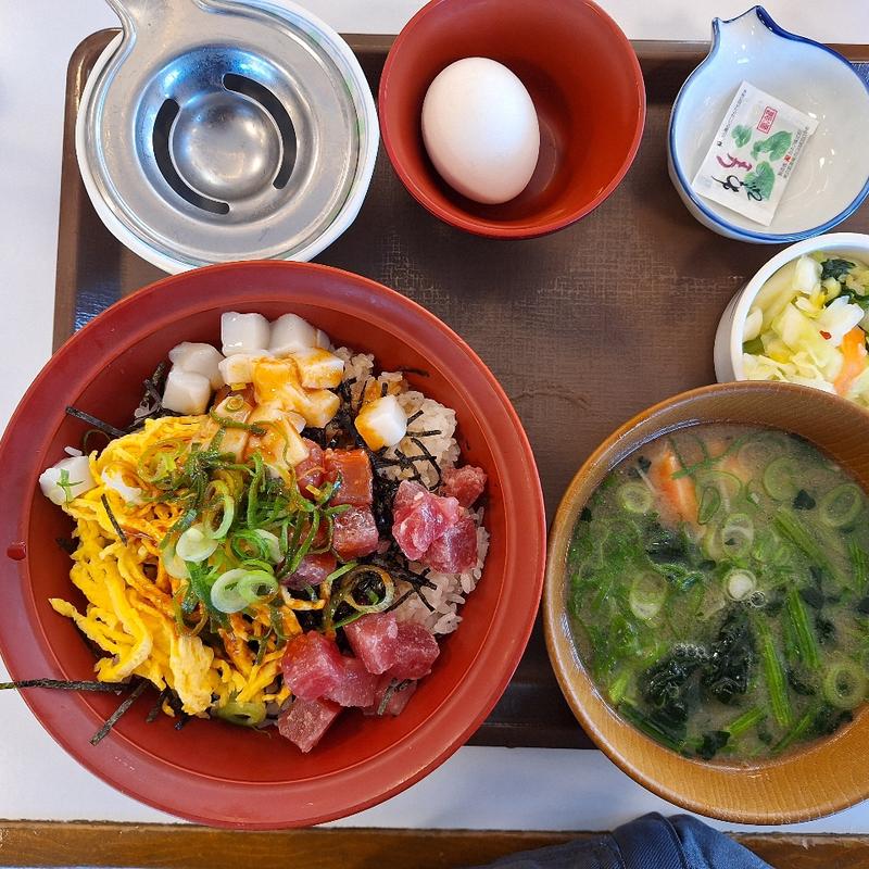 海鮮ちらし丼(すき家 伊賀上野店 )
