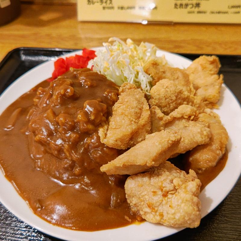 からあげカレー(とんかつ カツカレー どん八 山下町店)