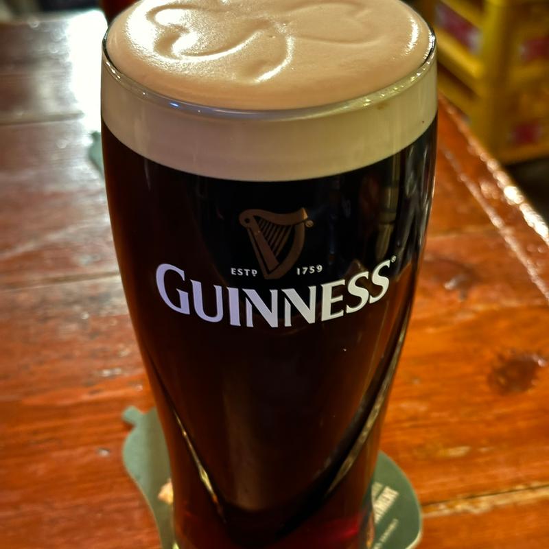 GUINNESS　(アイルランド産)1pint(フォルチェ（Ｆａｉｌｔｅ）)