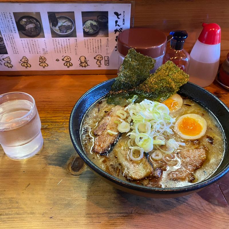 醤油豚骨ラーメン(とんがら亭)