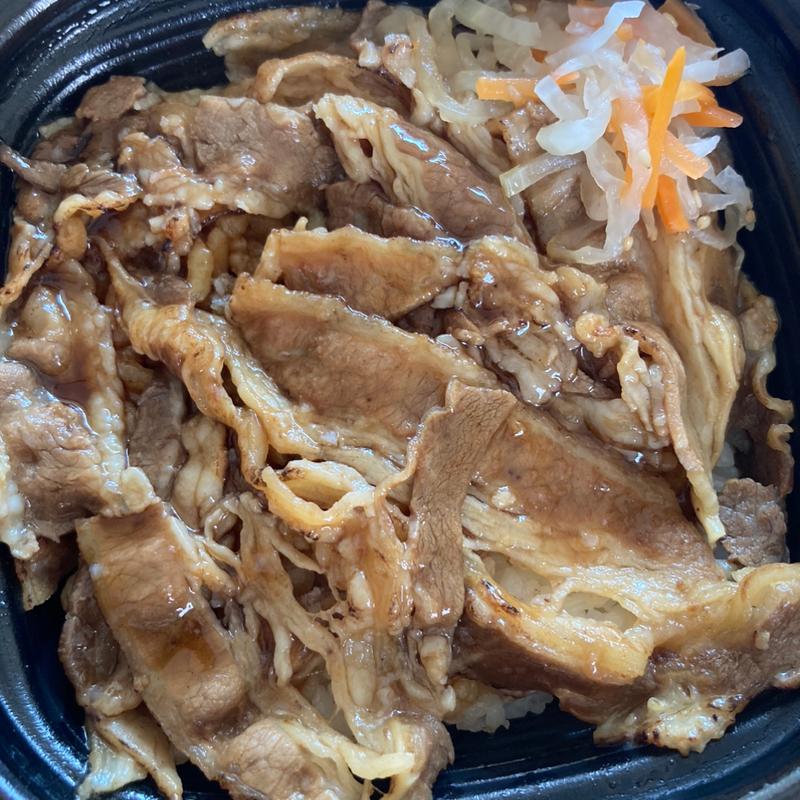 これが炭火焼き牛カルビ丼(ローソン 福岡赤坂一丁目店)