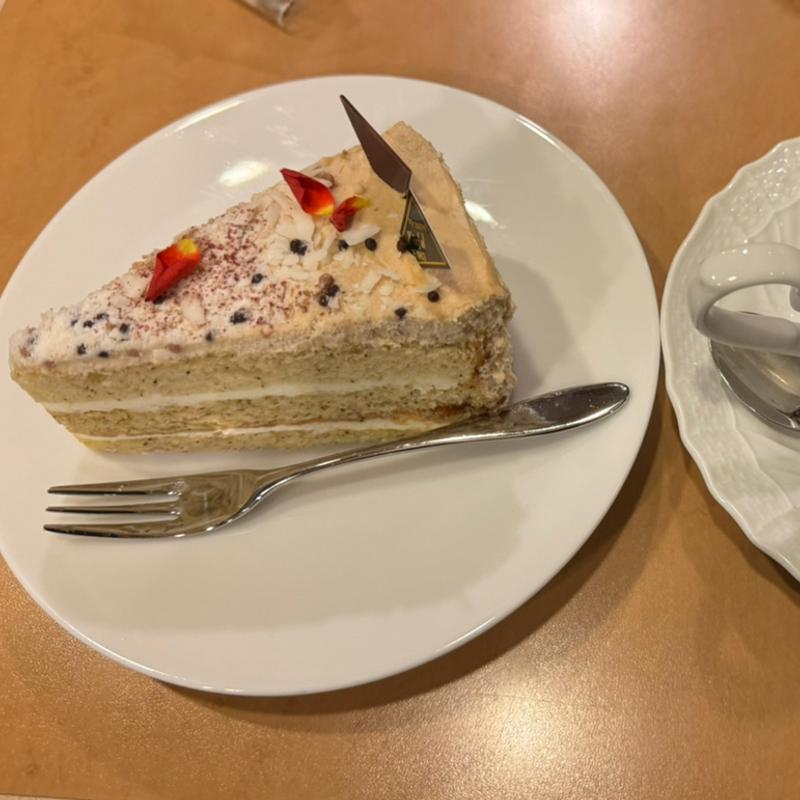 (カフェ英國屋 阪急グランドビル店)