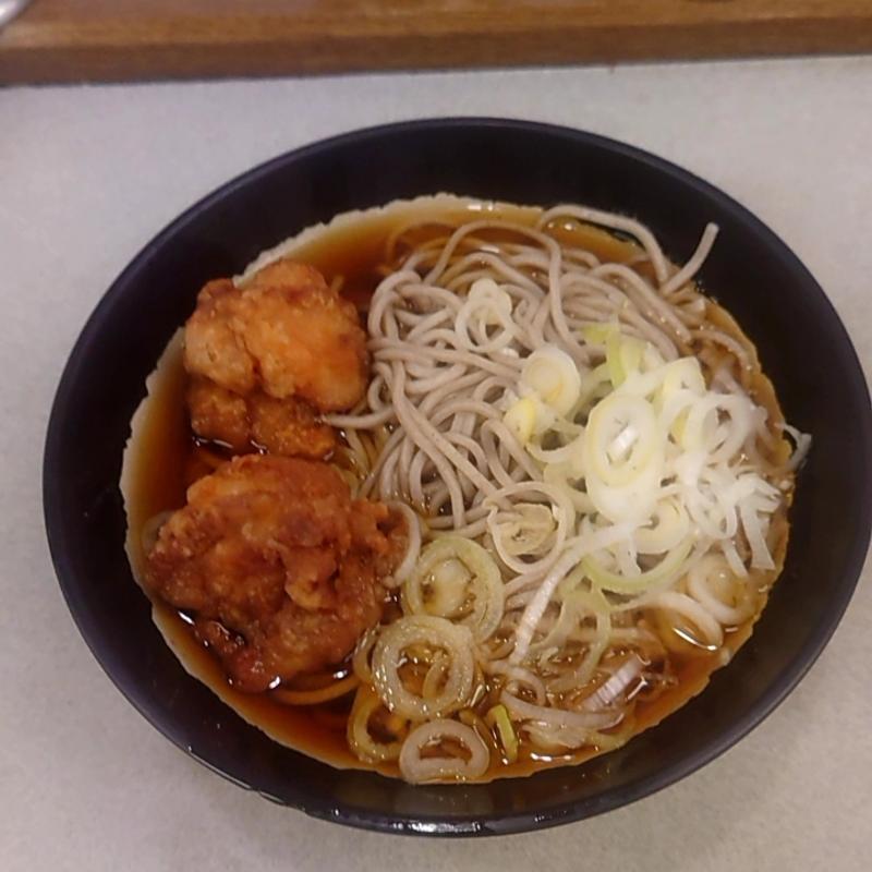 唐揚げそば(立喰 かめや)