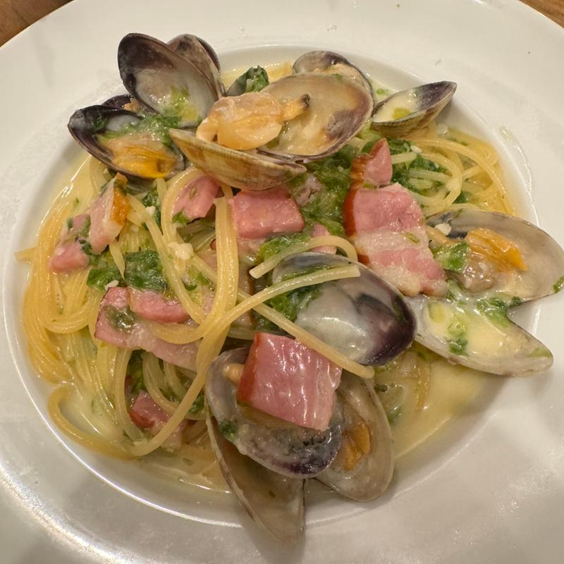 海苔とアサリのクリームスパゲッティ(Pesce (ペッシェ))