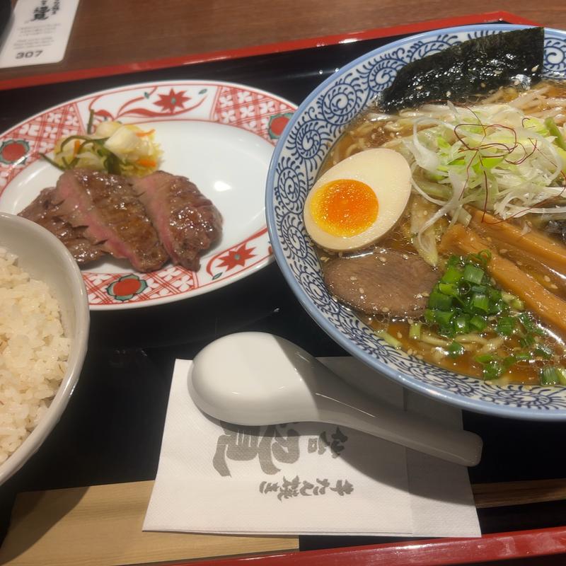ラーメン　上牛タン定食(牛たん焼き仙台辺見)