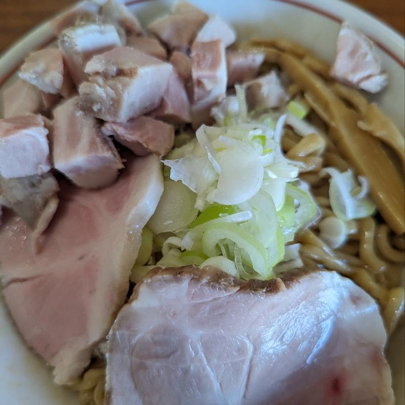 汁なし（大盛）はじ肉トッピング(拉麺ケンタ)