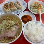 ハーフ塩ラーメン餃子セット、カラネギ(麺来亭)