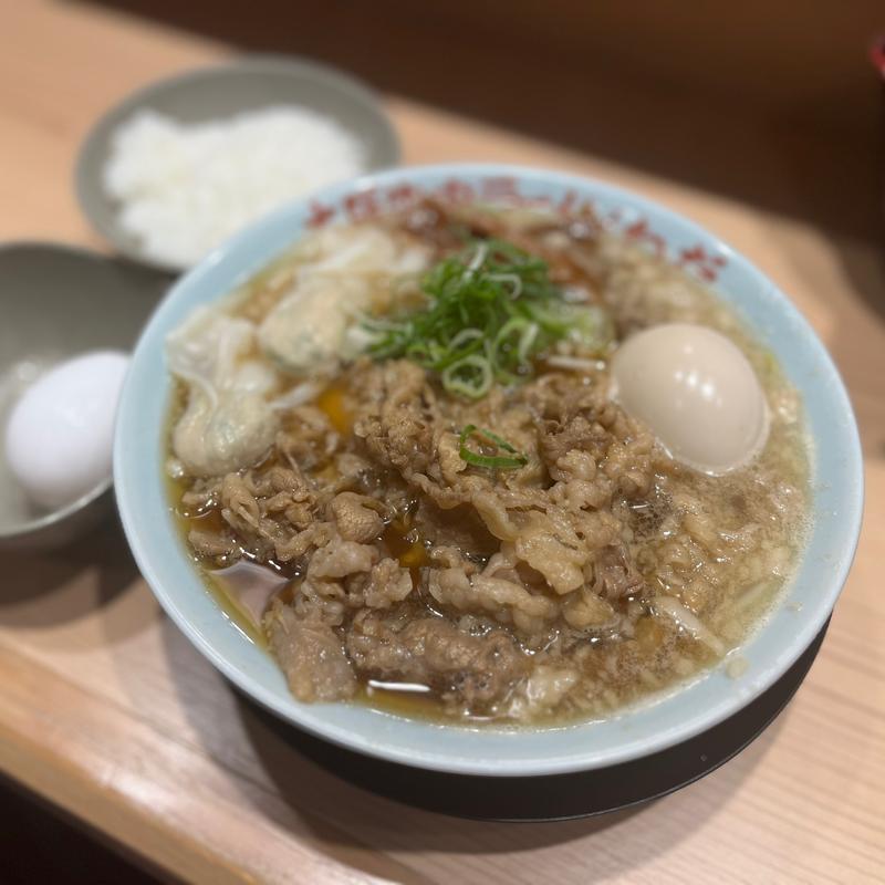 醤油祝い盛りラーメン(大阪牛肉ラーメン わだ 南海難波本店)
