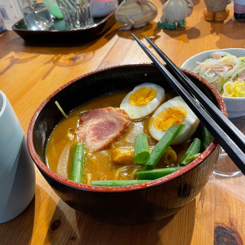 カレーラーメン(神戸パートナーズ)