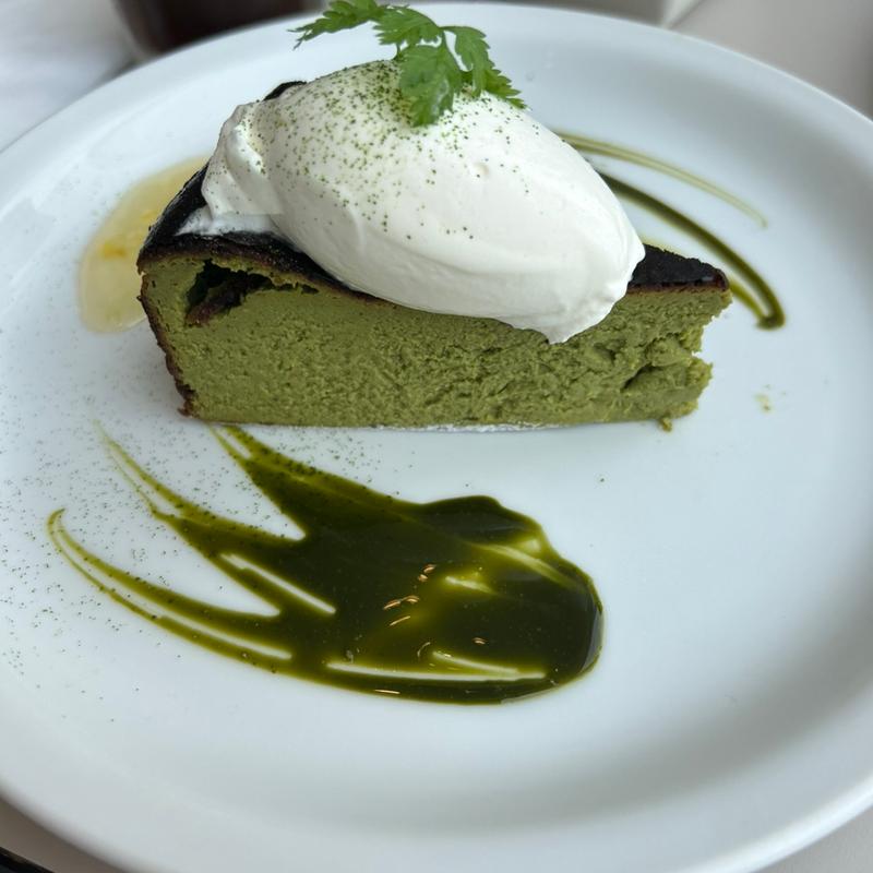 ランチコース　抹茶バスクチーズケーキ(GARDEN HOUSE MINATOMIRAI ガーデンハウスみなとみらい)