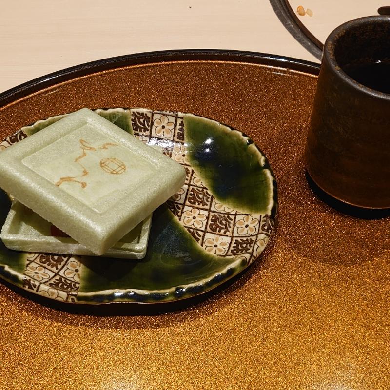 モナカ(けんしろう )