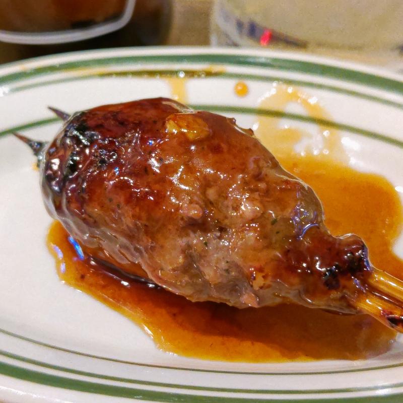 なんこつ入り豚つくね タレ(チャコールスタンド野毛)