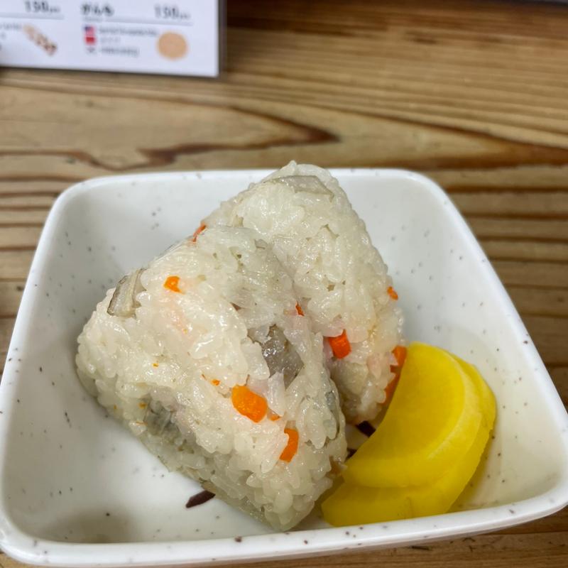 かしわおにぎり(弥太郎うどん)