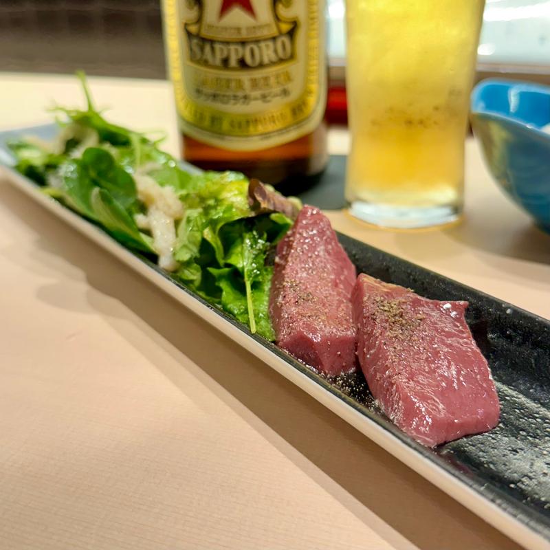 和牛ハツと白センマイのカルパッチョ サラダ仕立て(当然丑極)