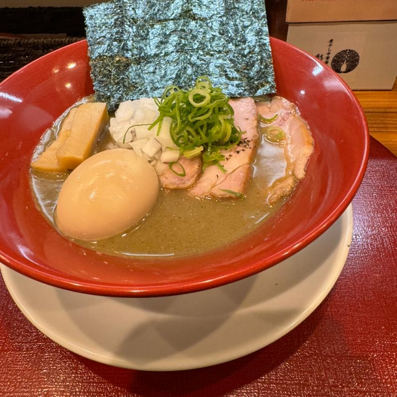 特製濃厚煮干し蕎麦(煮干し中華蕎麦彩葉に)