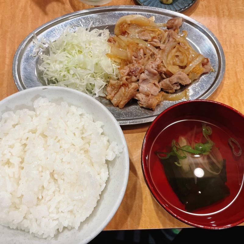 豚生姜焼き定食(一富士 本店 （いちふじ）)