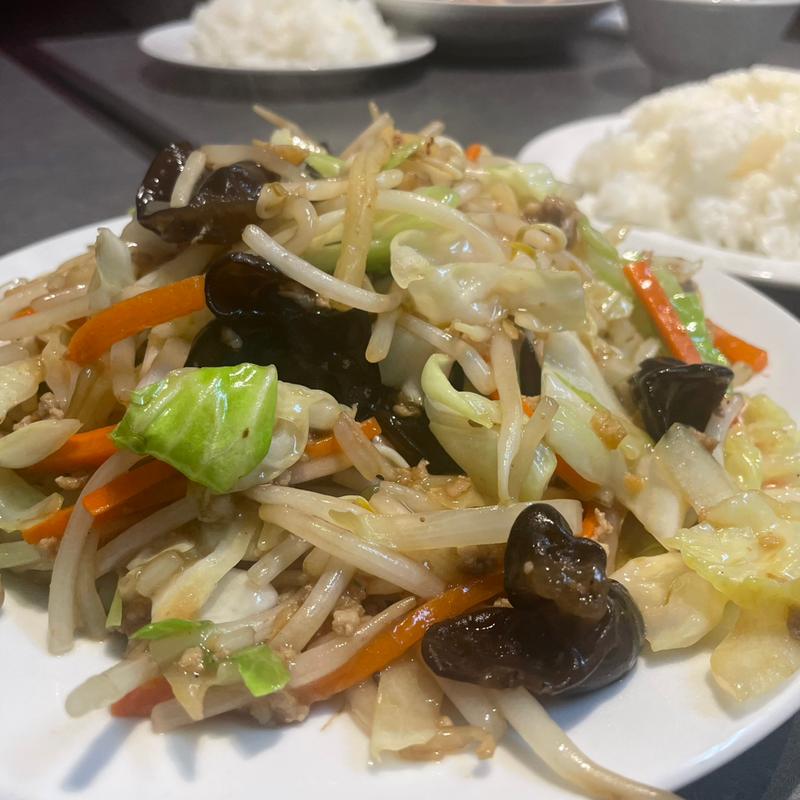 野菜炒め (神田餃子屋 本店 （カンダギョウザヤ）)