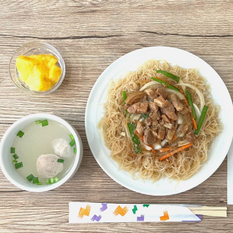 焼きビーフン(頂好茶樓（チョウコウ チャロウ）)