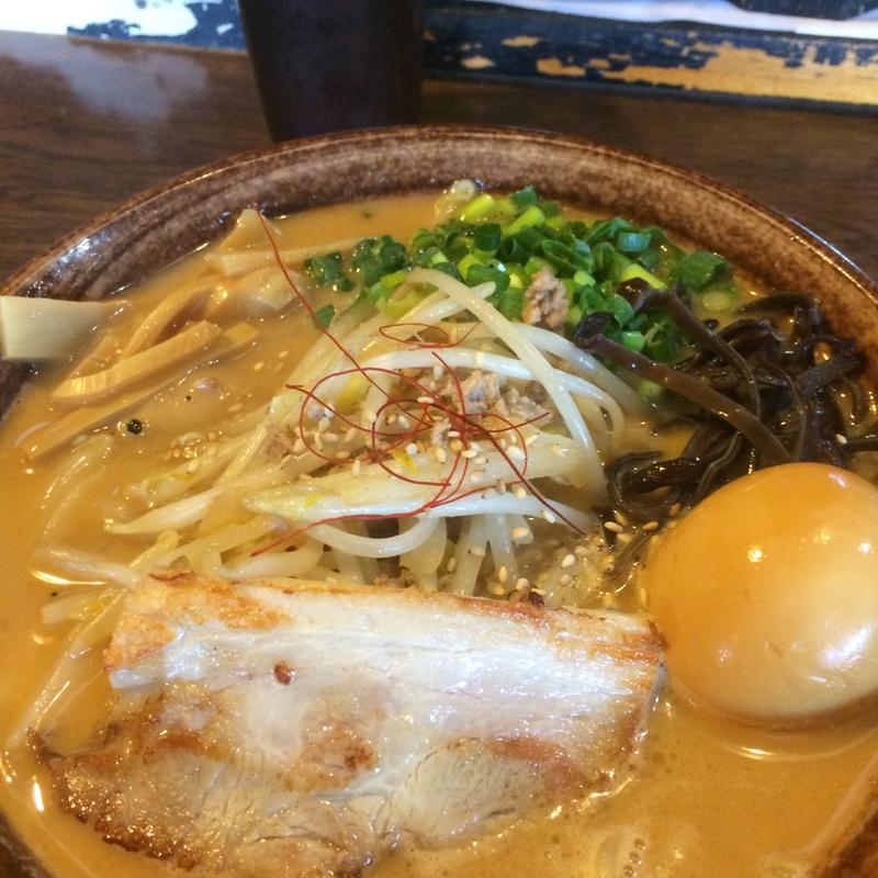 味玉とんこつ魚介ラーメン(北青山 )