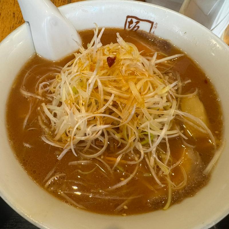 味噌ねぎラーメン(喜多方ラーメン 坂内 歌舞伎町店)