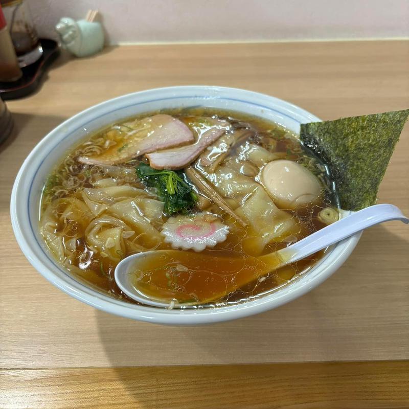 ワンタン麺 煮卵(麺屋 正遊)