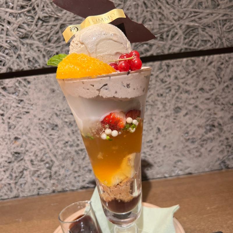 ロイヤルフルーティー(パティスリー＆カフェ デリーモ 東京ミッドタウン日比谷店)