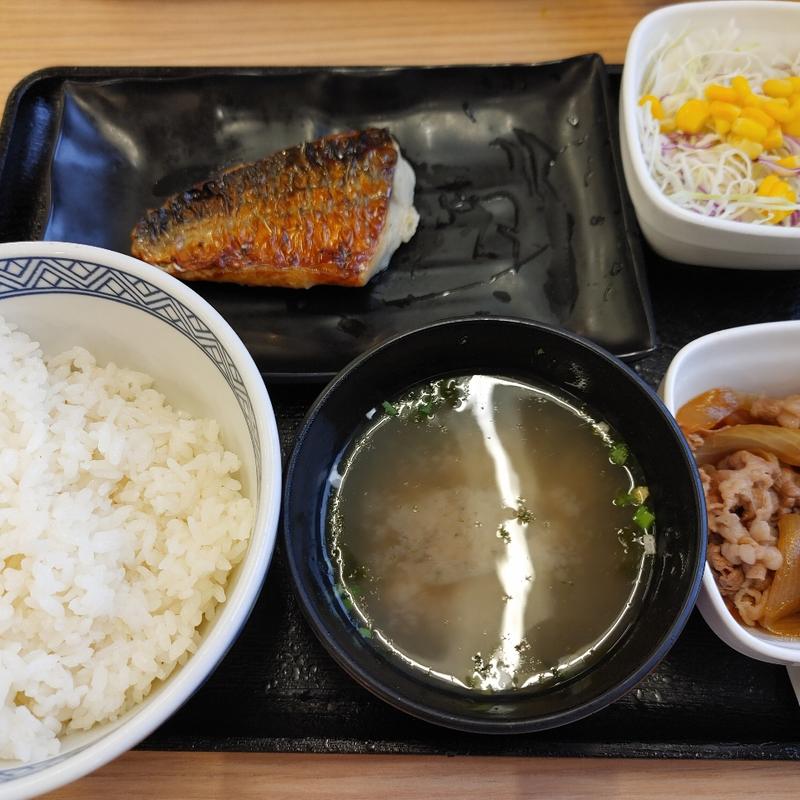 塩さば牛小鉢定食(吉野家 市川鬼高店)