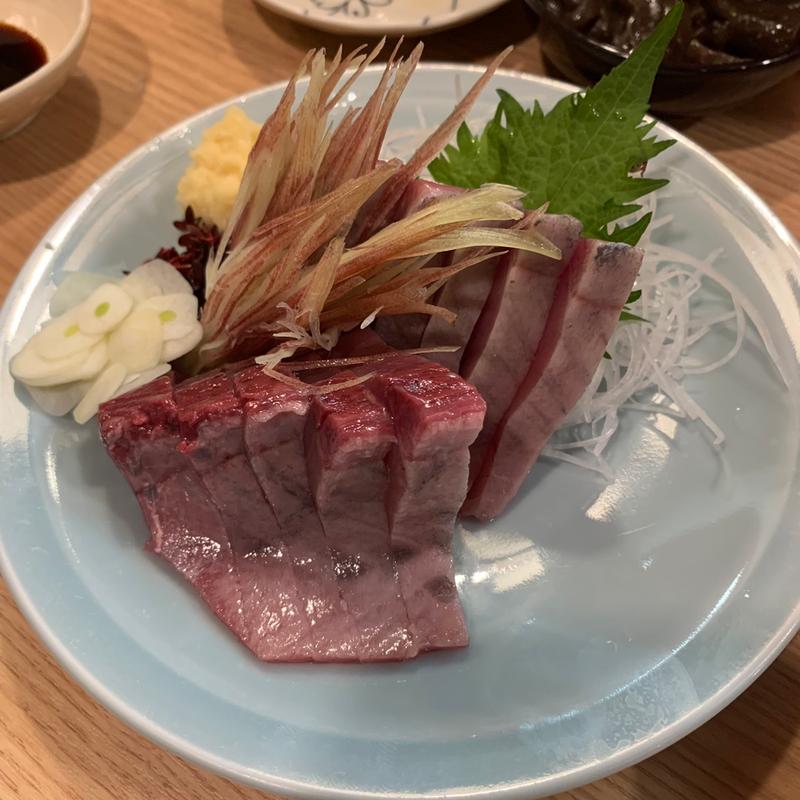 初ガツオの刺身(うお徳)