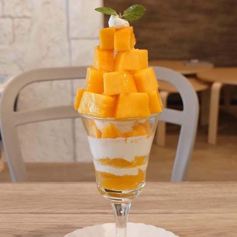 宮崎完熟マンゴーのミニパフェ(FRUIT AREA 29)