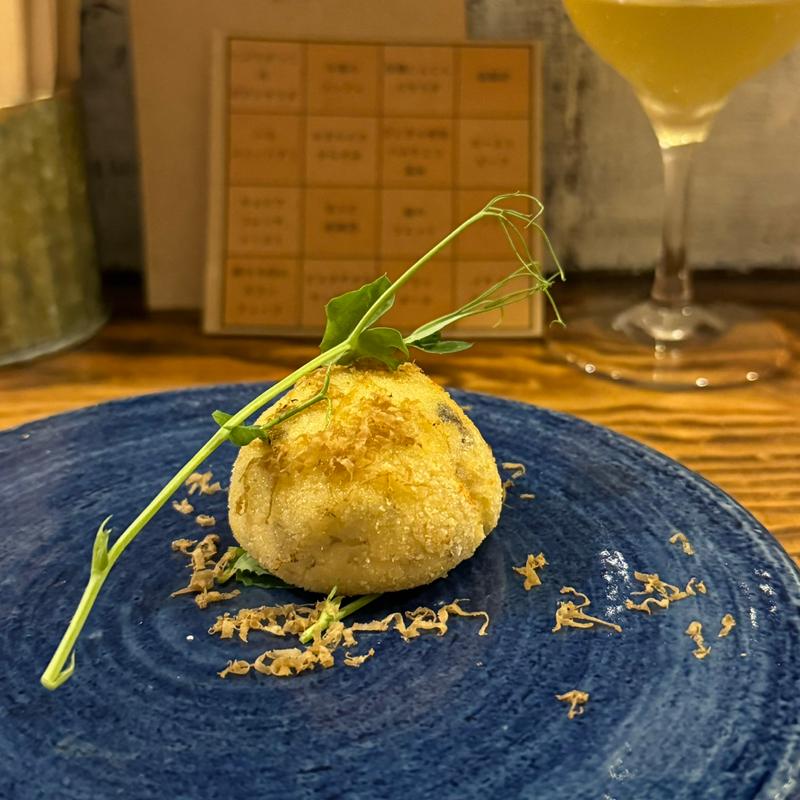 黒トリュフのクリームコロッケ(クリコロ)