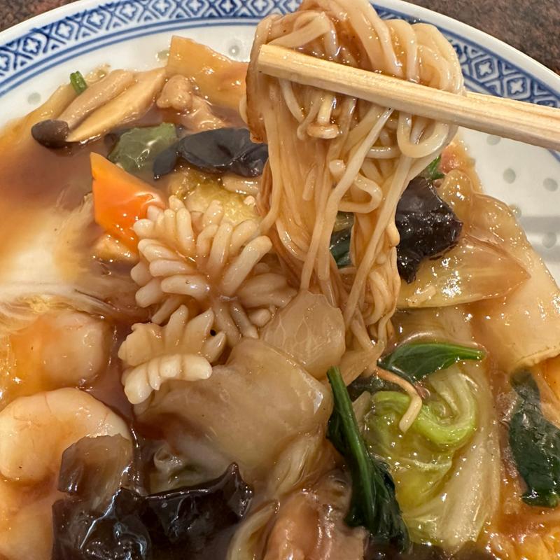 五目あんかけ焼きそば(中国料理 天龍)