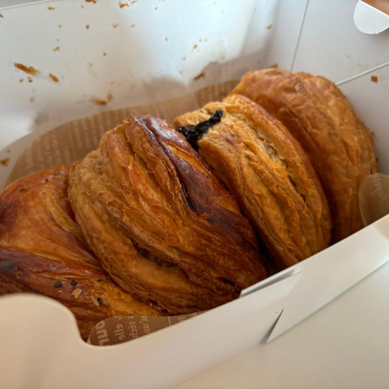 アップルパイ(ミニヨン JR池袋駅南改札横)