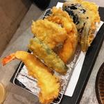 天ぷら5種盛り(大衆酒場 いろり 川崎店)