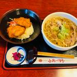 冷たい肉そば(山形一寸亭 （やまがたちょっとてい）)