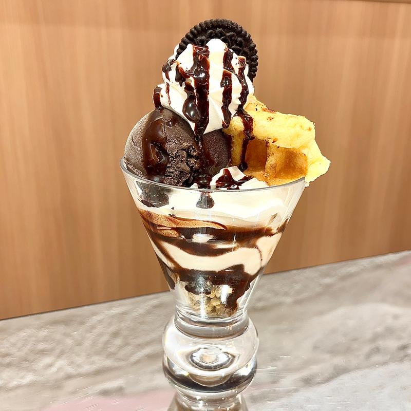 ワッフルショコラパフェ(からふね屋CAFE大阪店)