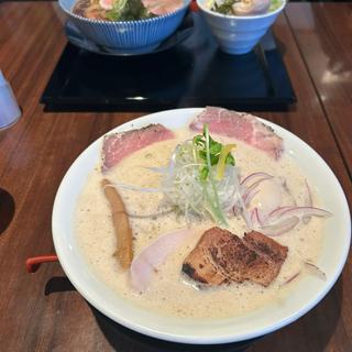 特製鶏とろみそば(麺屋甚八 野里店)