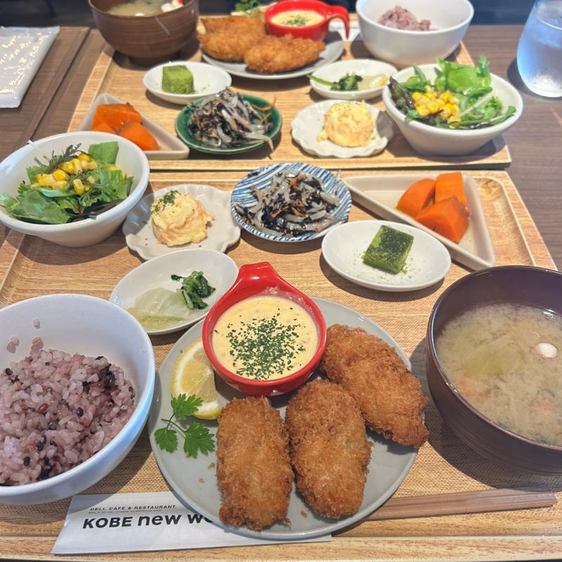 カキフライ定食(KOBE new WORLD)